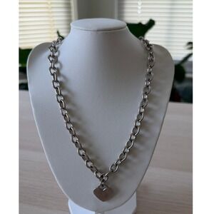 Silver Tone Chunky Oval Link Chain Necklace Heart Pendant 17.5"